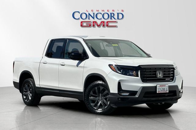 Used 2023 Honda Ridgeline Sport image 1