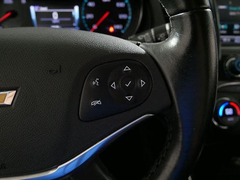 Used 2019 Chevrolet Impala Premier FWD image 29