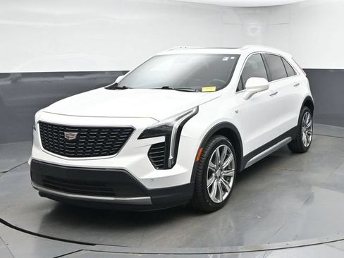 Used 2019 Cadillac XT4 Premium Luxury AWD/4WD image 3