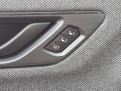 New 2026 Subaru Outback Limited AWD/4WD image 12