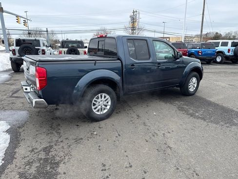 Used 2017 Nissan Frontier SV w/ SV Value Truck Package image 5