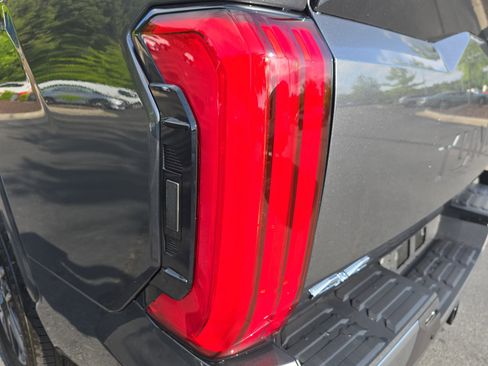 New 2026 Toyota Tundra Limited AWD/4WD image 28