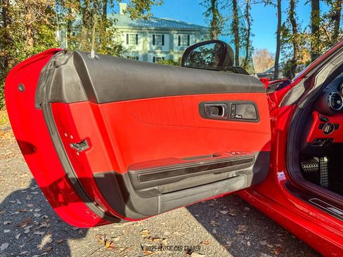 Used 2016 Mercedes-Benz AMG GT S image 24