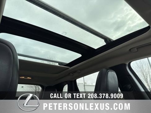 Used 2018 Jeep Cherokee Trailhawk w/ Comfort/Convenience Group image 14