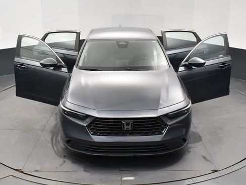 Used 2024 Honda Accord LX image 10