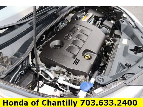 Used 2021 Toyota C-HR XLE image 33