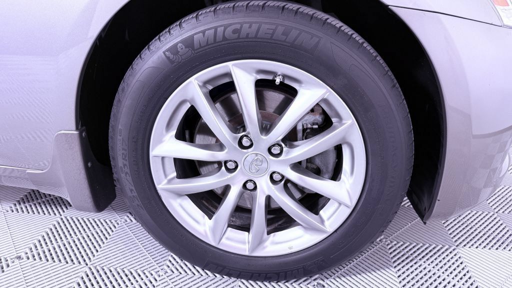 Used 2009 INFINITI G37 x Sedan w/ Premium Pkg AWD/4WD image 24