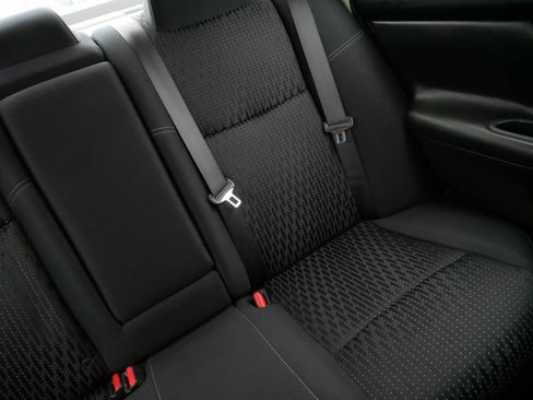 Used 2017 Nissan Altima 2.5 SV w/ Convenience Package image 14