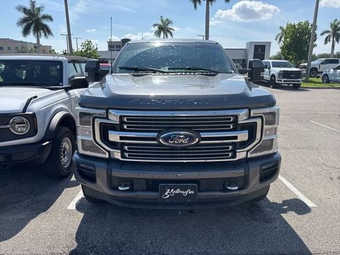 Used 2022 Ford F250 Limited AWD/4WD image 2