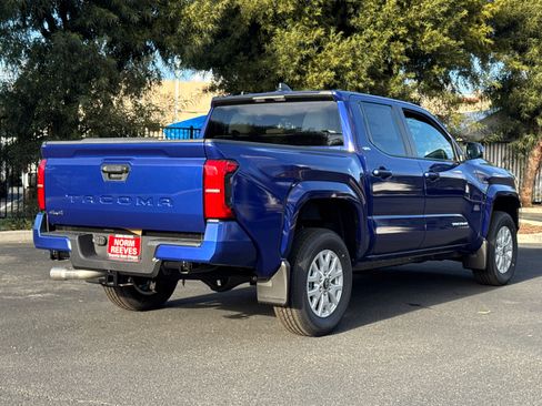 New 2025 Toyota Tacoma SR5 image 13