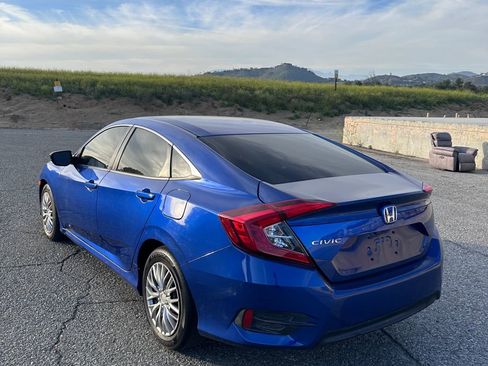 Used 2018 Honda Civic LX image 7