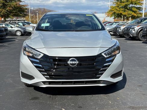 New 2025 Nissan Versa SV w/ Trunk Package image 4