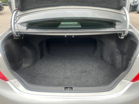 Used 2012 Toyota Camry LE FWD image 20