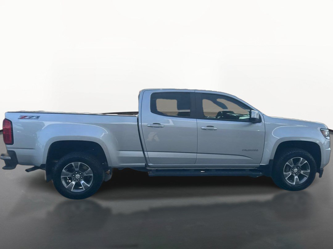 Used 2019 Chevrolet Colorado Z71 AWD/4WD image 2
