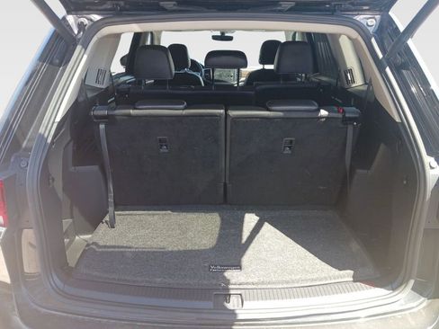 Used 2021 Volkswagen Atlas SE image 9