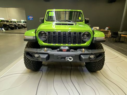 New 2025 Jeep Wrangler Unlimited Rubicon 392 image 9
