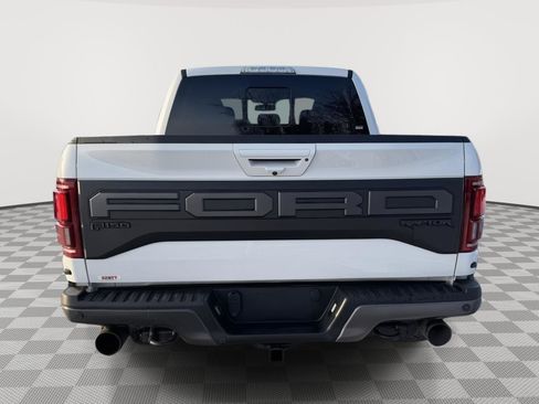 Used 2019 Ford F150 Raptor w/ Equipment Group 802A Luxury image 6