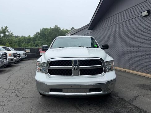 Used 2019 RAM 1500 Classic SLT AWD/4WD image 2