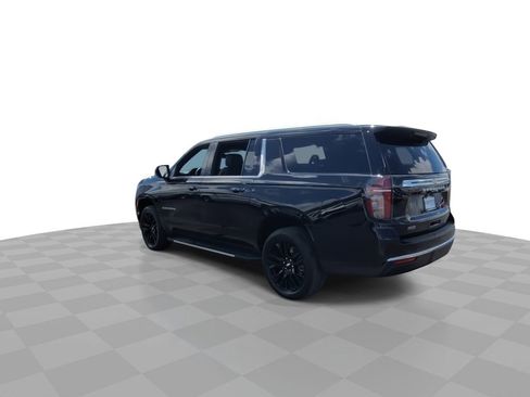 Used 2023 Chevrolet Suburban LS w/ Driver Alert Package RWD image 6