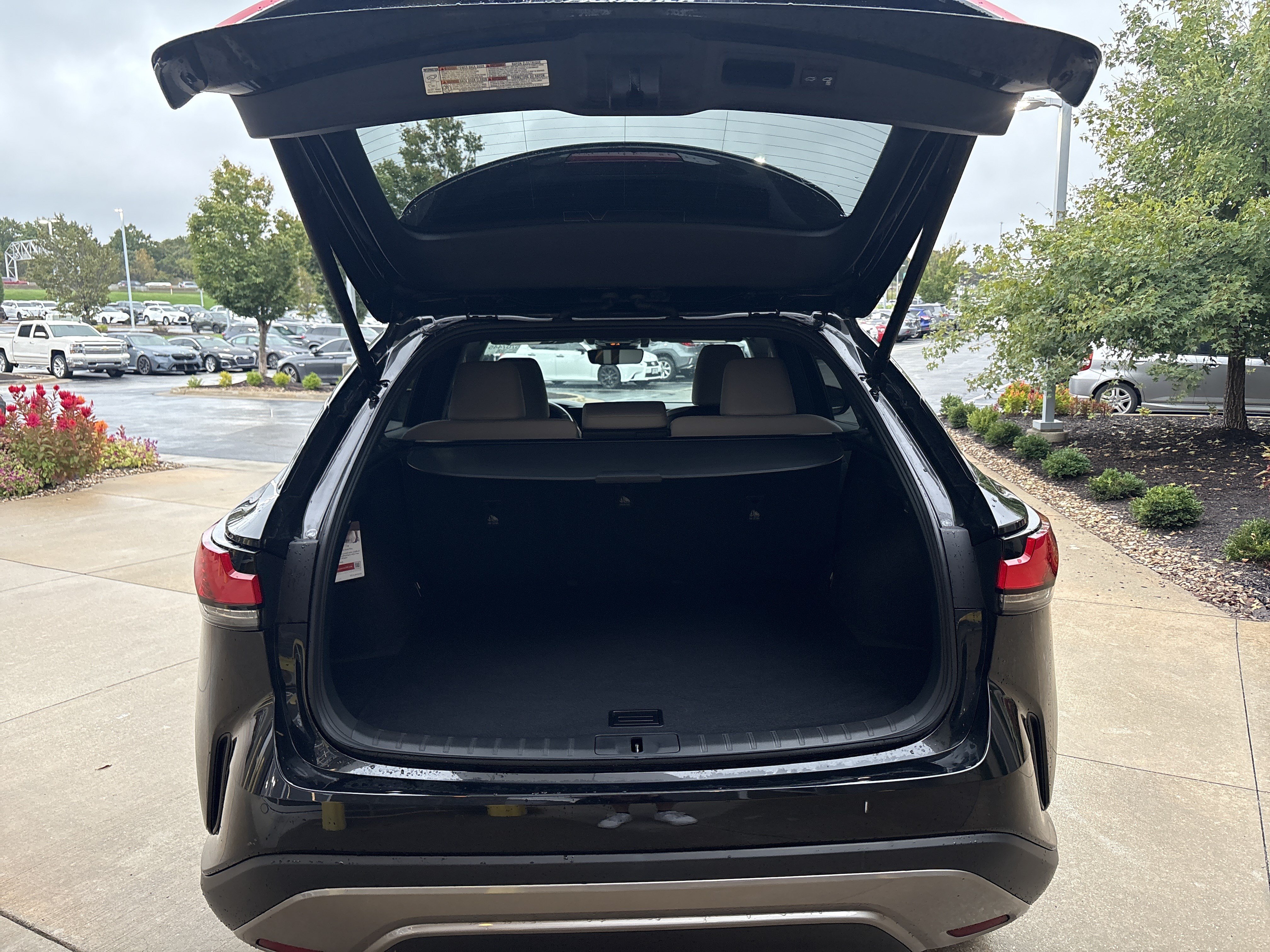 Used 2023 Lexus RX 350 Premium w/ Accessory Package (Z1) FWD image 32