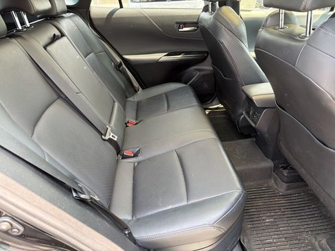 Used 2021 Toyota Venza Limited AWD/4WD image 30