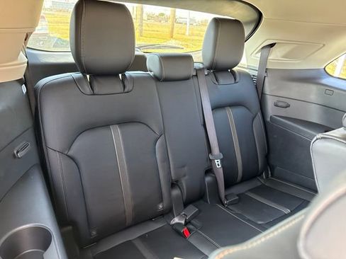 Certified 2025 MAZDA CX-90 3.3 Turbo w/ Select Package image 13