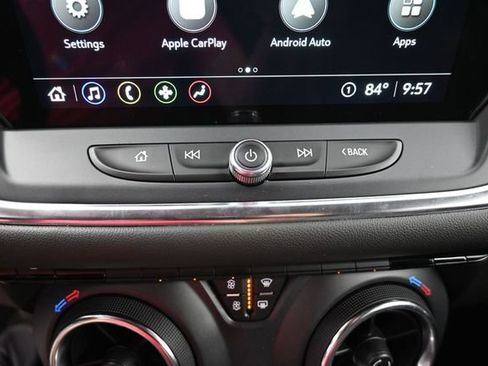 Used 2025 Chevrolet Blazer LT FWD image 24