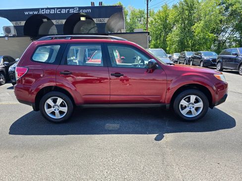 Used 2012 Subaru Forester 2.5X w/ Popular Pkg 3 AWD/4WD image 2