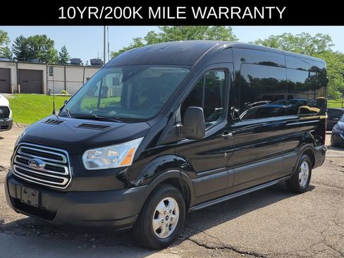 Used 2019 Ford Transit 350 XLT RWD image 2