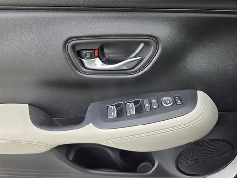New 2026 Honda HR-V EX-L image 16
