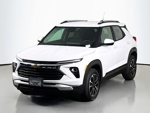 New 2026 Chevrolet TrailBlazer LT image 3