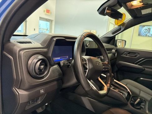 Used 2025 Chevrolet Colorado Trail Boss image 17