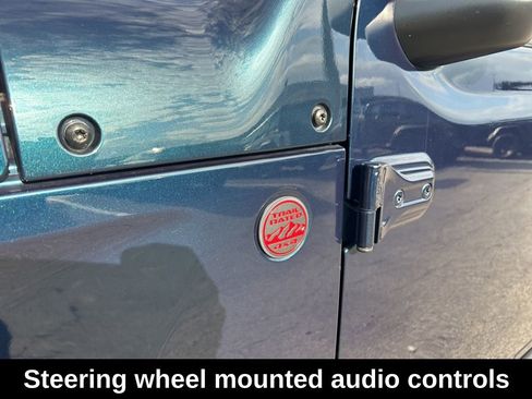 Used 2025 Jeep Wrangler Unlimited Rubicon AWD/4WD image 20