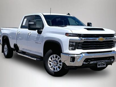 Used 2025 Chevrolet Silverado 3500 LT w/ Safety Package