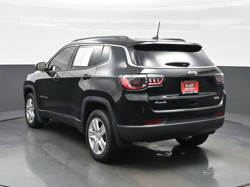 Used 2022 Jeep Compass Latitude AWD/4WD image 4