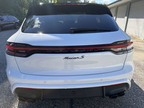 Used 2023 Porsche Macan S AWD/4WD image 13