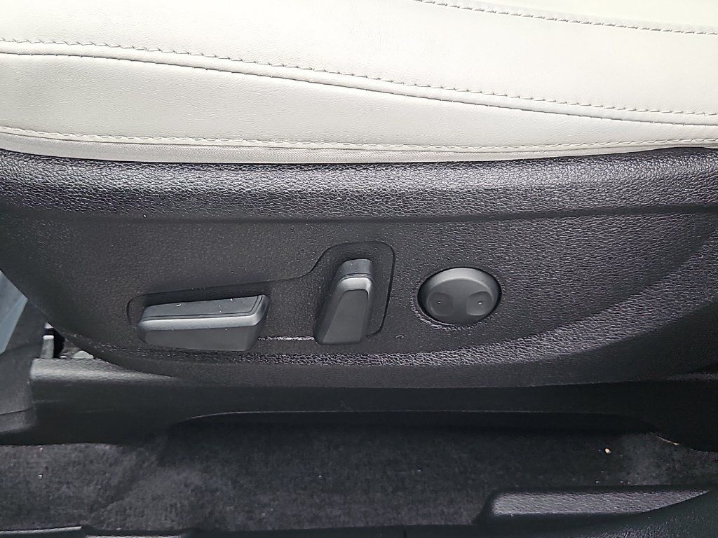 Certified 2021 Kia Telluride S AWD/4WD image 19