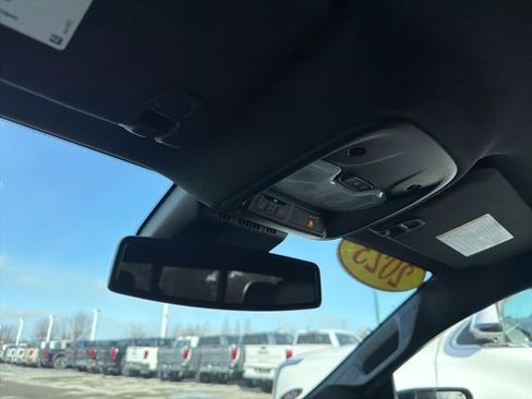 Used 2023 GMC Canyon Elevation w/ Elevation Premium Package image 27