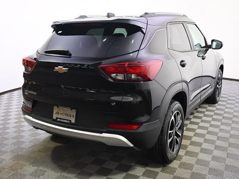 Used 2025 Chevrolet TrailBlazer LT AWD/4WD image 6