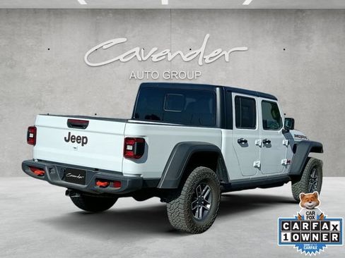 Used 2026 Jeep Gladiator Mojave AWD/4WD image 16