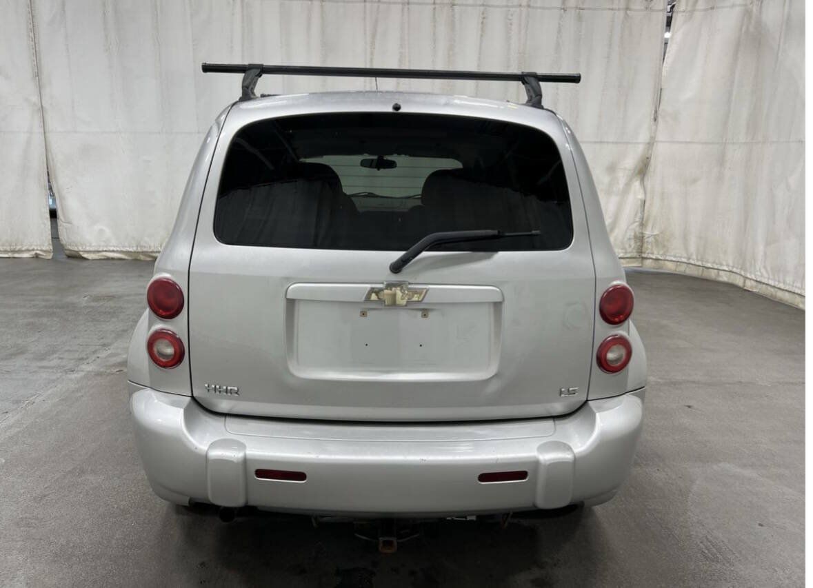 Used 2008 Chevrolet HHR LS FWD image 3