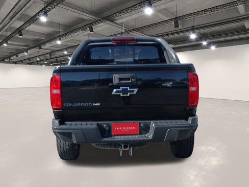 Used 2018 Chevrolet Colorado ZR2 w/ ZR2 Midnight Special Edition AWD/4WD image 15
