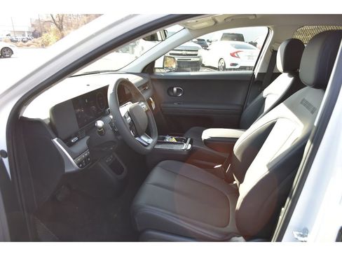 New 2026 Hyundai Ioniq 5 SEL image 10