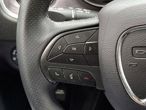 Used 2017 Dodge Charger SXT w/ Blacktop Package image 21