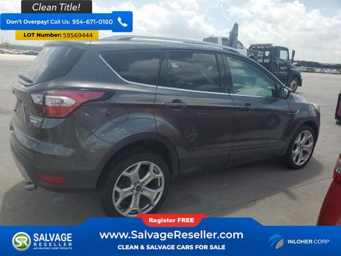 Used 2017 Ford Escape Titanium image 4