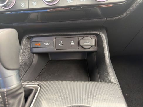 Certified 2025 Honda Civic Sport image 21