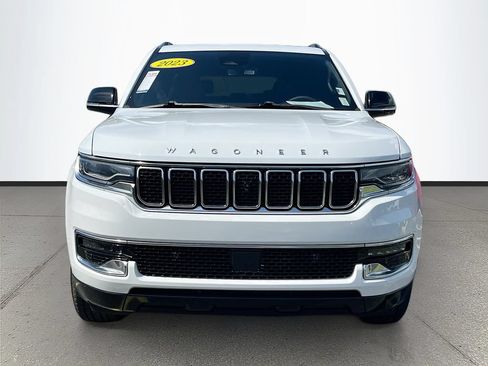 Certified 2023 Jeep Wagoneer 4WD w/ Premium Group I image 2