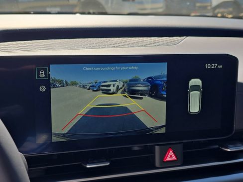 New 2026 Kia Carnival FWD image 23