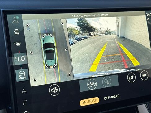 Used 2024 Land Rover Range Rover Sport SE image 21