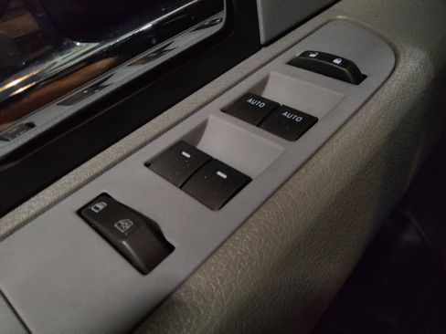 Used 2014 Ford F150 XLT image 27